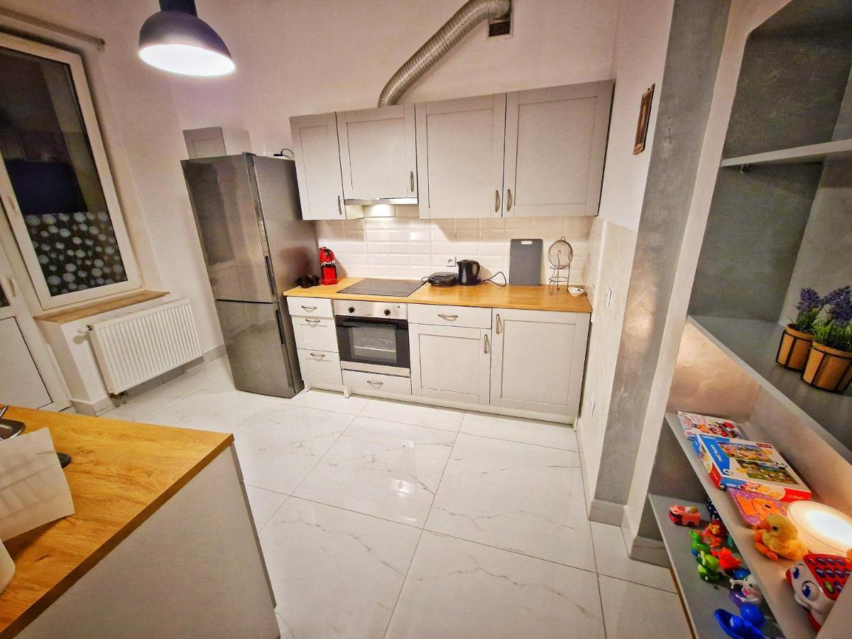 Apartament Beatrice Przemyśl Exterior foto
